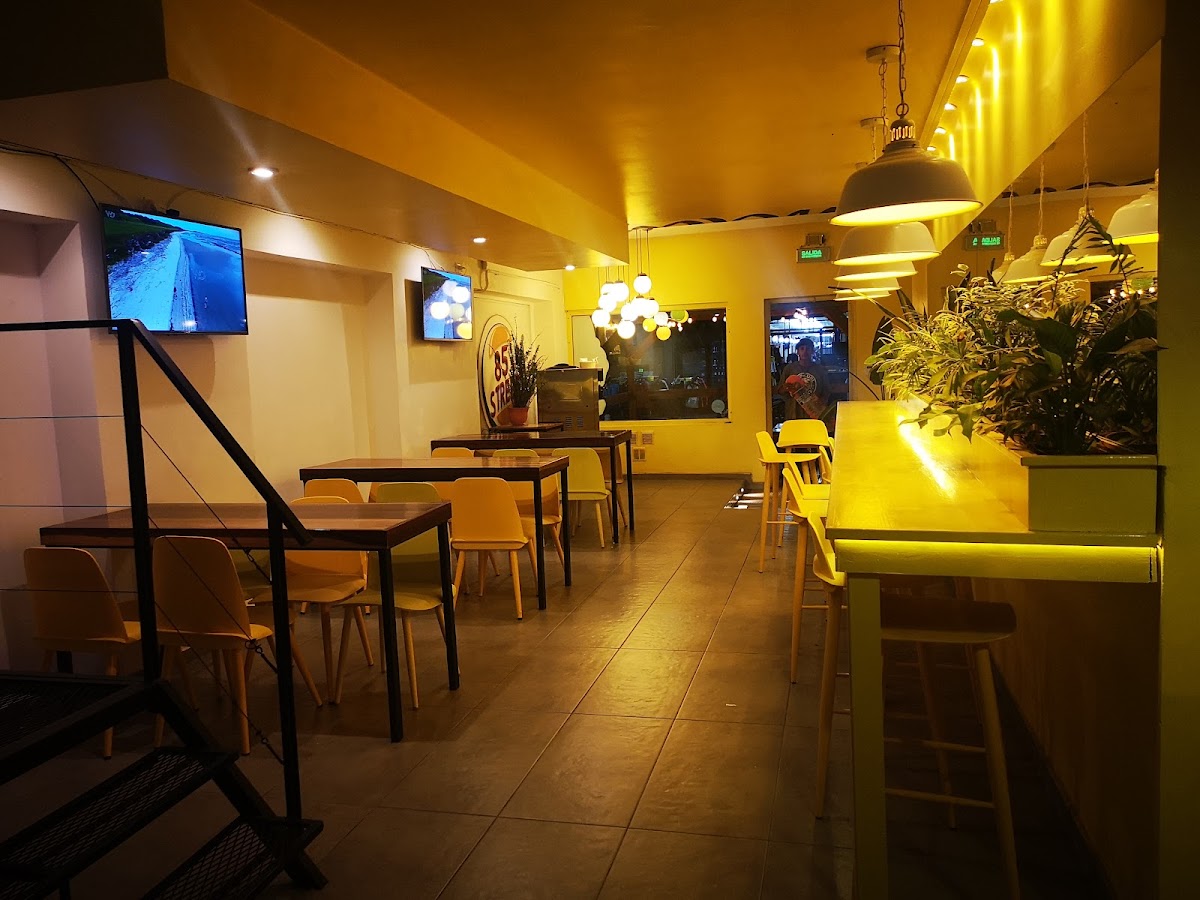 85 Street Burger Joint-3